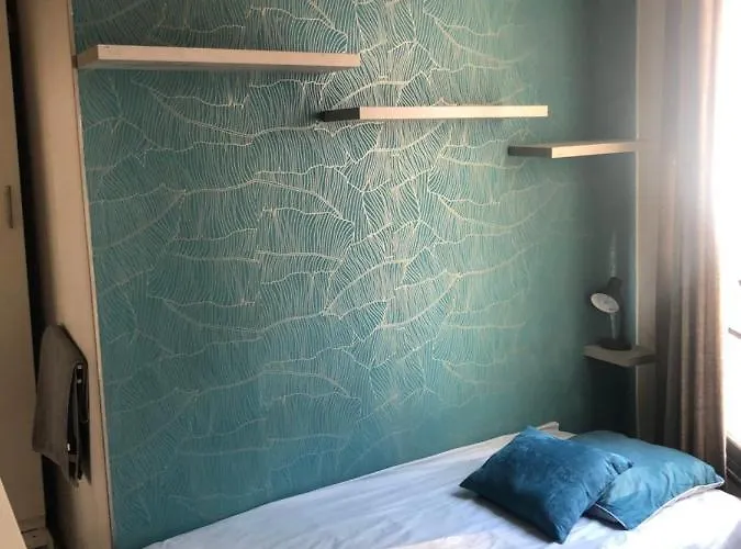 Cosy 16 Metro Exelmans